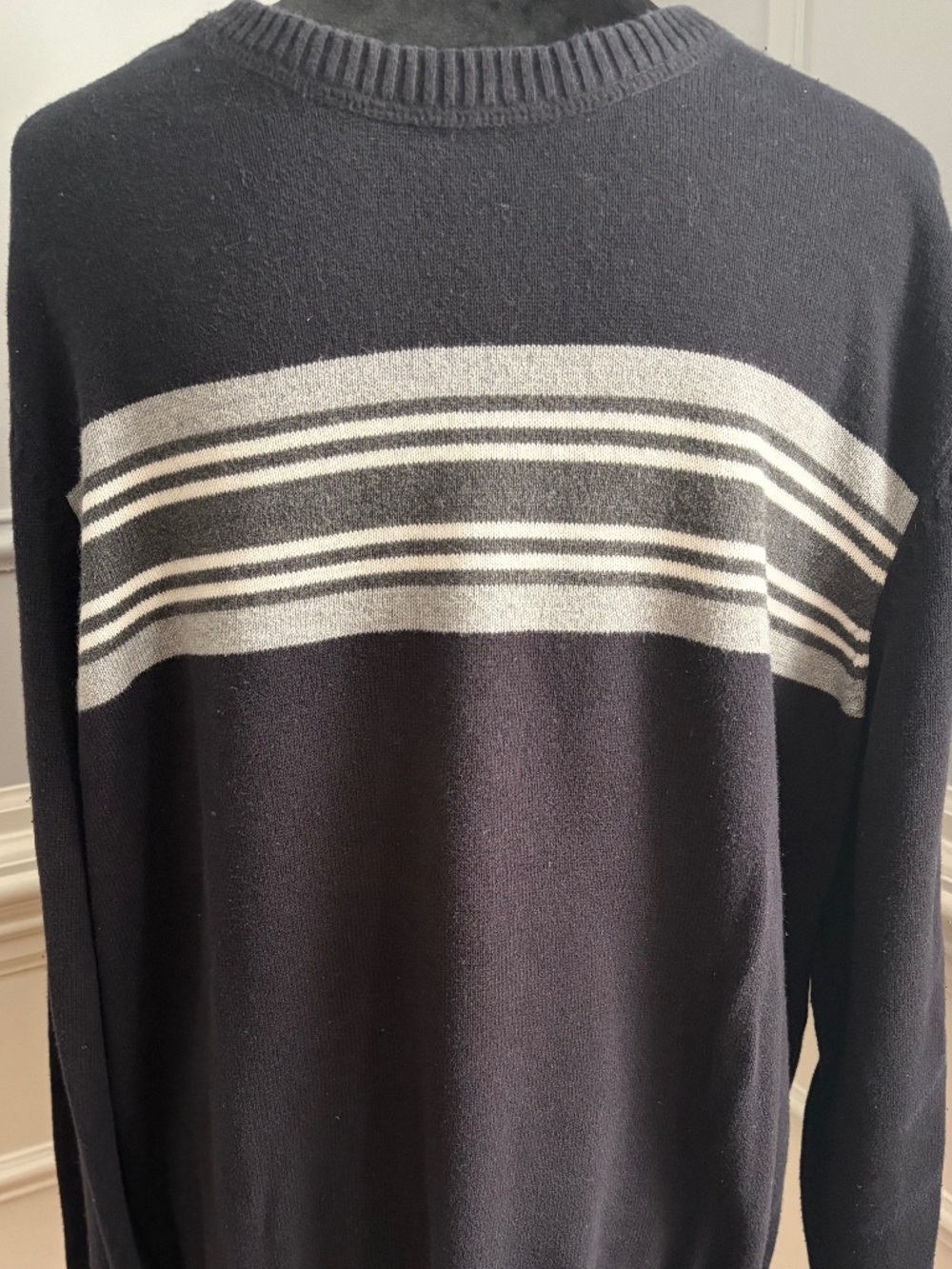 John Ashford Men’s sweater size XL